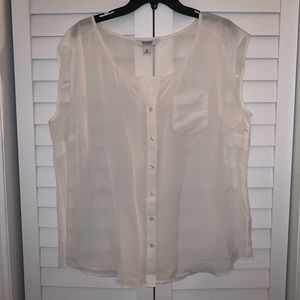 *CLOSET CLEANOUT* NWOT Old Navy Button Down Top